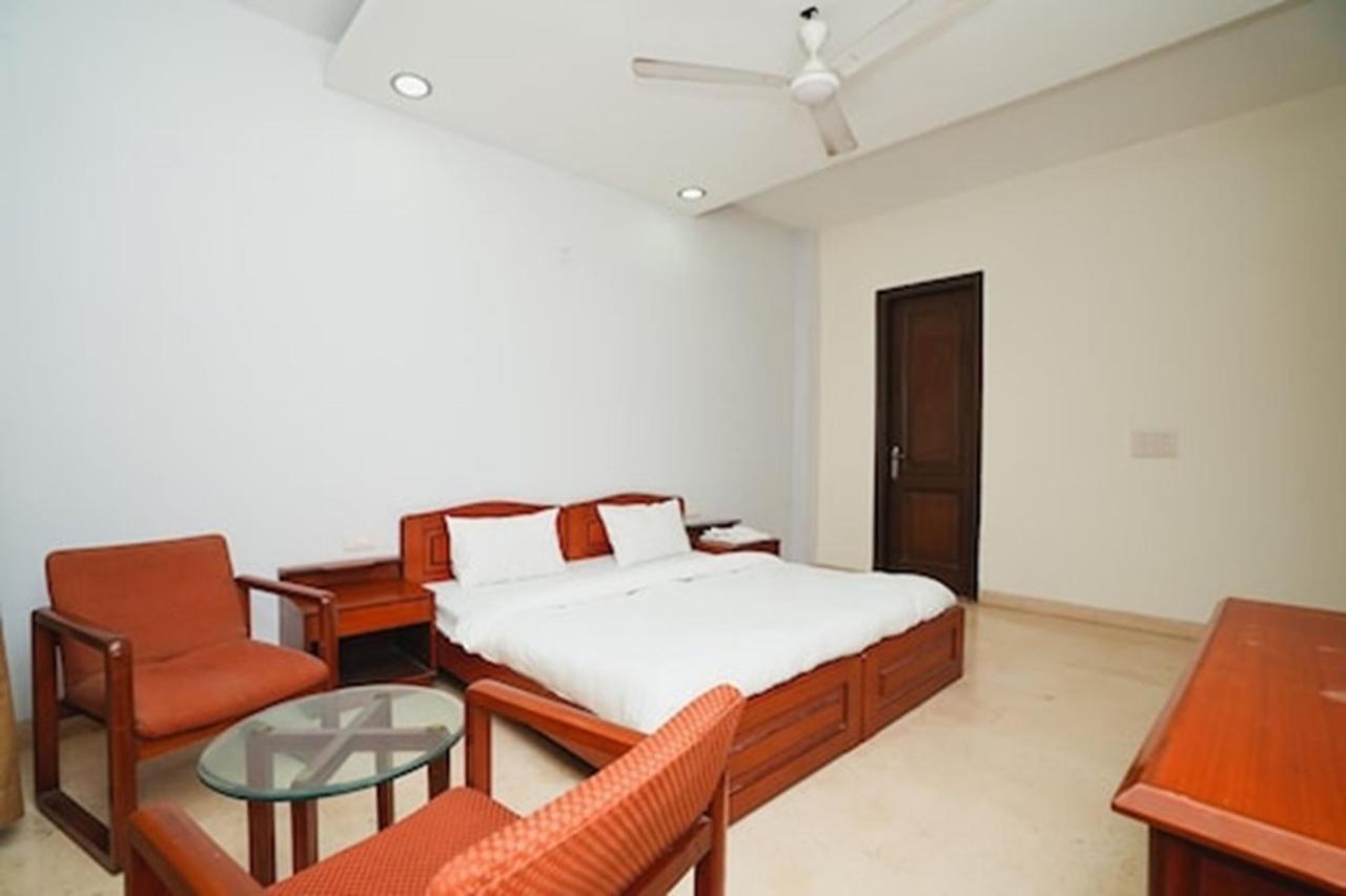 Greenleaf Apartment And Suites, Kalkaji นิวเดลี ภายนอก รูปภาพ
