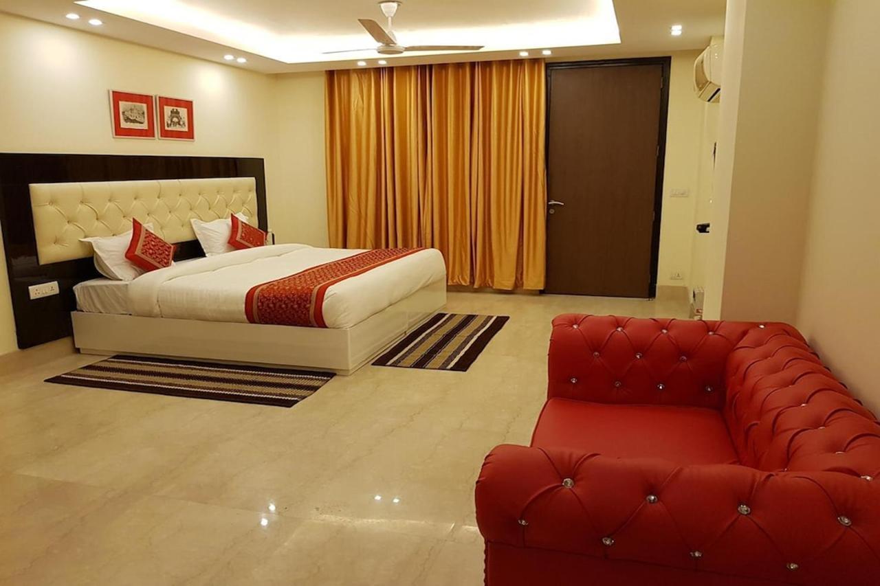 Greenleaf Apartment And Suites, Kalkaji นิวเดลี ภายนอก รูปภาพ