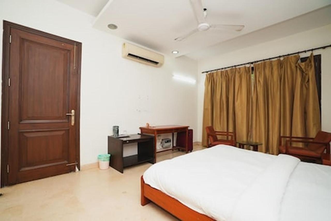 Greenleaf Apartment And Suites, Kalkaji นิวเดลี ภายนอก รูปภาพ